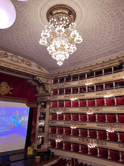 Skip the line la Scala guided tour experience