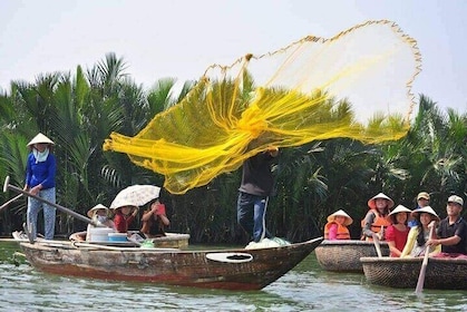 Basket Boat Ride in Hoi An Activity