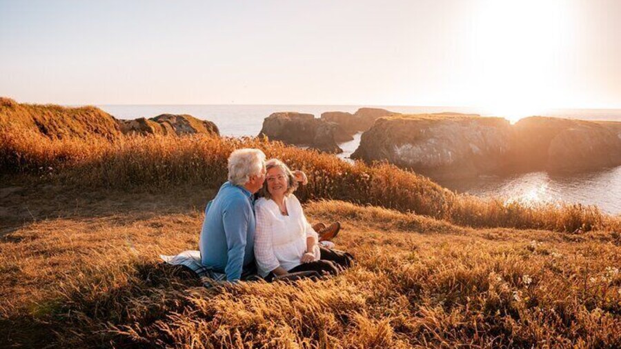 Private Vacation Photoshoot with Photographer in Mendocino