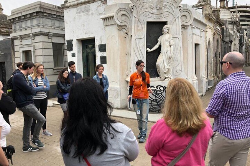 Recoleta Cemetery Private Walking Tour