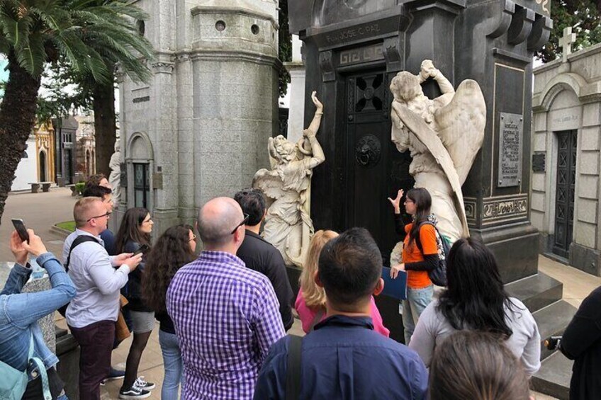 Recoleta Cemetery Private Walking Tour