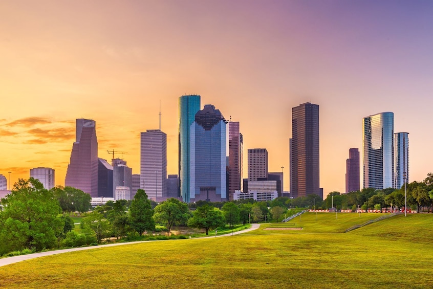 Downtown Houston Must-See Landmarks with Self-Guided Audio Tour