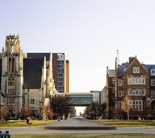 Downtown Madison Sightseeing & History with Self-Guided Audio Tour