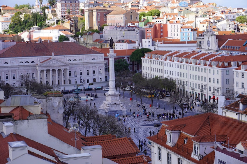Lisbon: Bairro Alto Guided Walking Tour