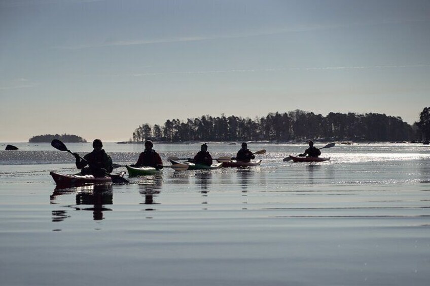 Winter kayaking is a guided tour - Experience the unique kayaking experience in wintery Finland