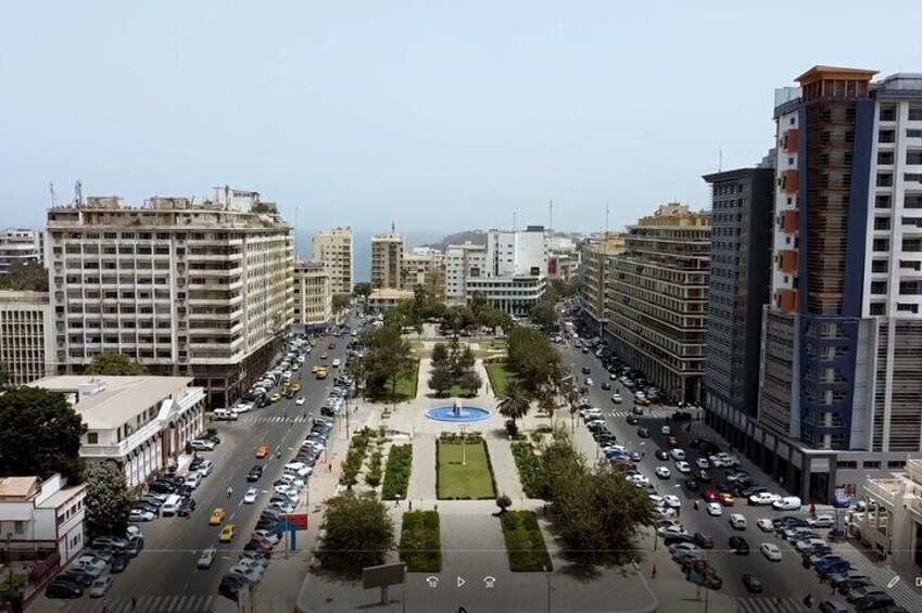 Architectural circuit in the Plateau (Dakar)