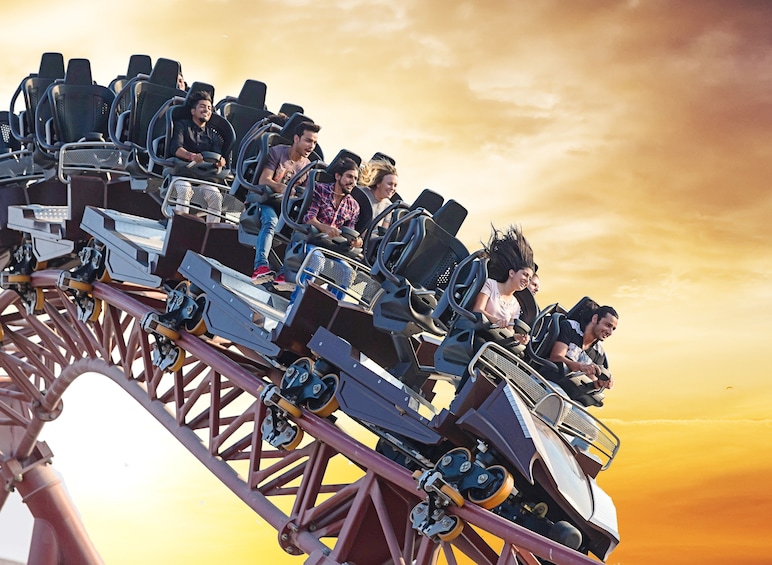 Dubai Parks and Resorts 1-Day 1-Park with private transfers