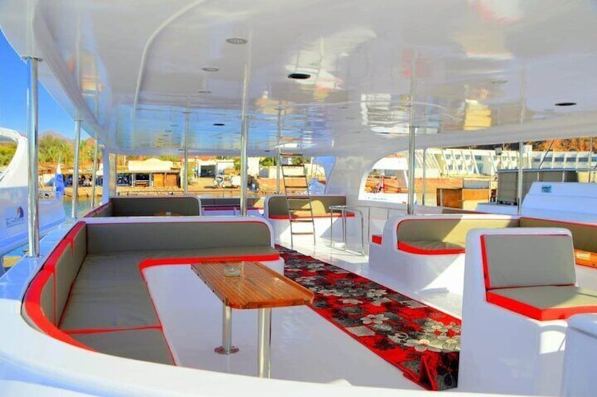 VIP Snorkeling Day Trip By Boat To White Island -Sharm El Sheikh