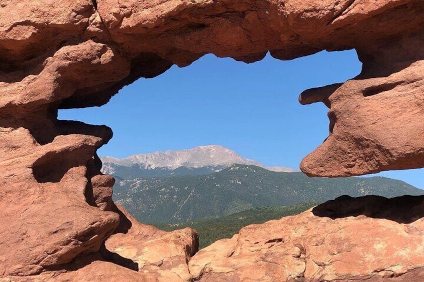 Sightseeing Jeep Tour in Garden of the Gods