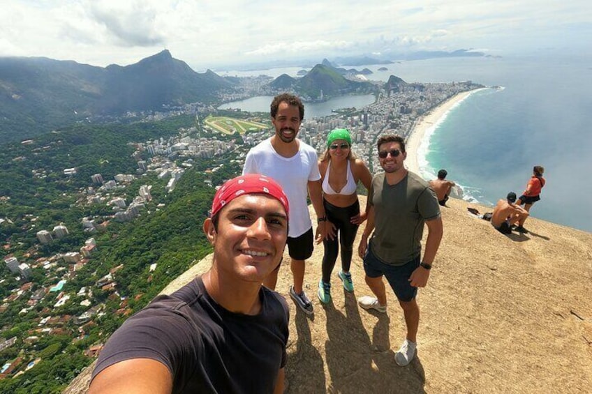 Trail through Morro Dois Irmãos in Rio de Janeiro