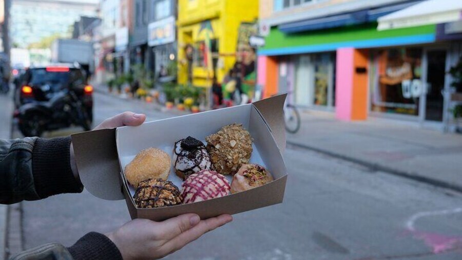 Toronto Delicious Donut Adventure and Walking Food Tour
