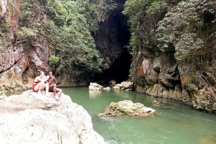 Ha Giang loop 3 or 4 Days, Small Group Tour (within easy riders)