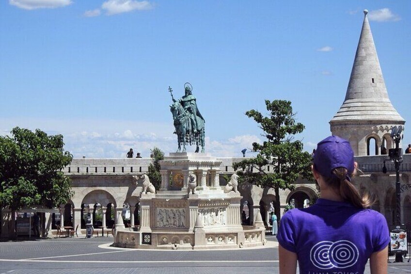 Buda Castle Walking Tour