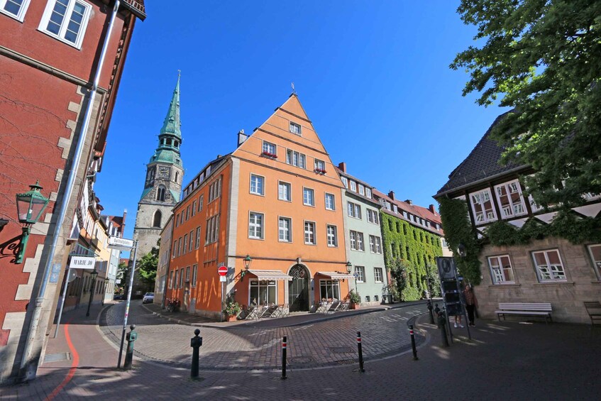 Picture 10 for Activity Hannover: Guided Old Town Walking Tour