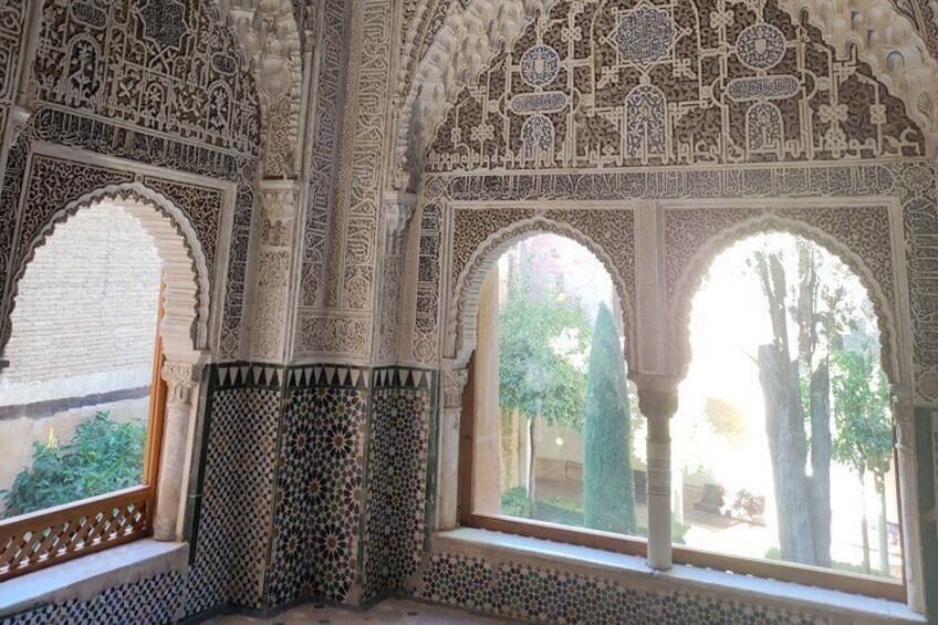 Private Half Day Tour of The Alhambra