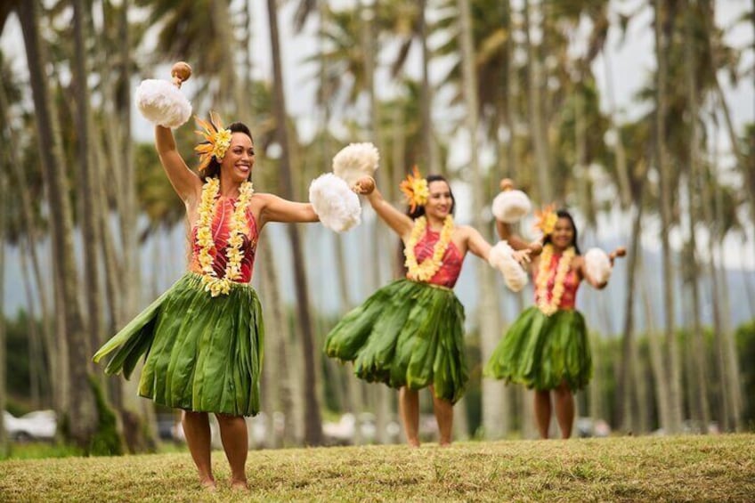Luau Ka Hikina Admission Ticket with Dinner and Lei Greeting