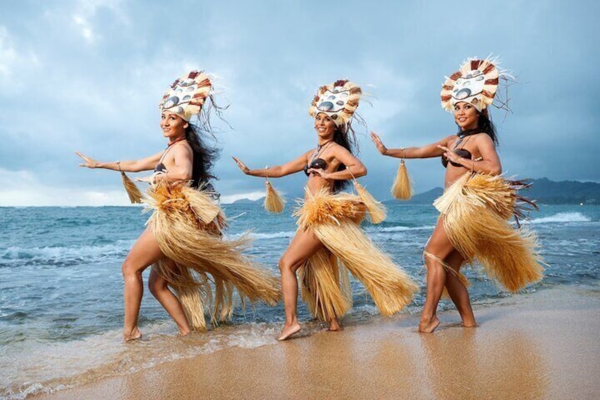 Luau Ka Hikina Admission Ticket with Dinner and Lei Greeting