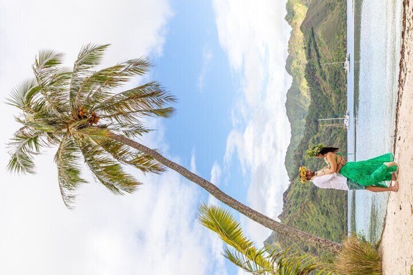 Unique and memorable Private Photo Session in the heart of Moorea Combo Terre-Mer