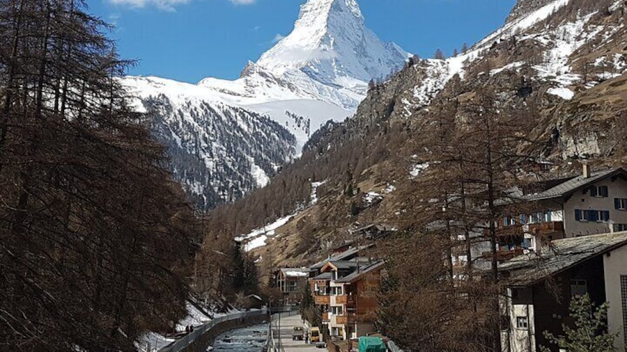 2-hours small-group Walking Tour Zermatt Village