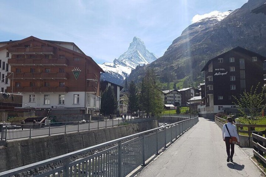 2-hours small-group Walking Tour Zermatt Village