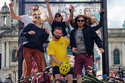 Belfast Highlights Bike Tour