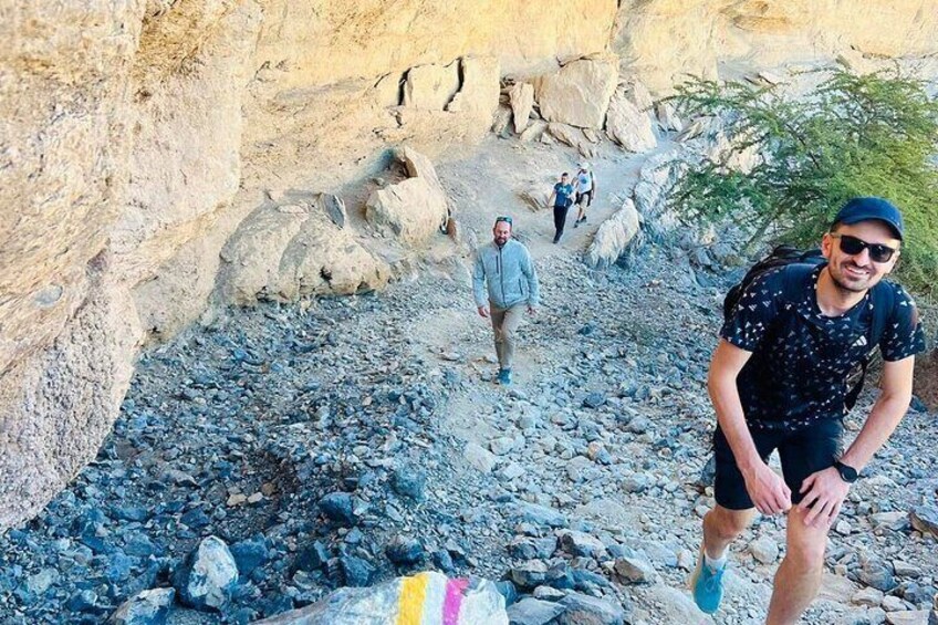 Private Full Day Trekking In the Grand Canyon (Balcony Walk)