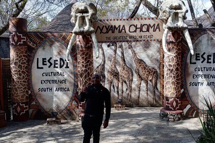 3-Hour Lesedi Cultural Village and Lunch Guided Tour from Pretoria