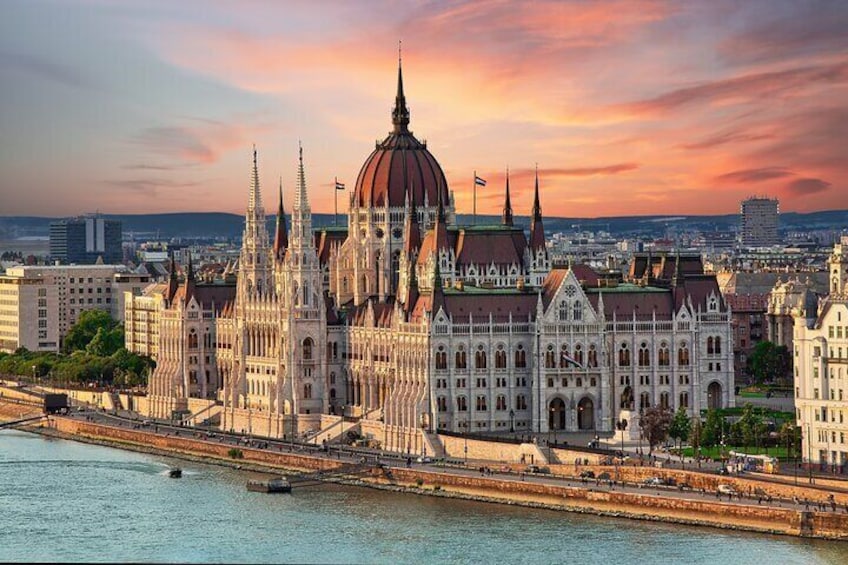 Parliament Tour in Budapest with Audio Guide