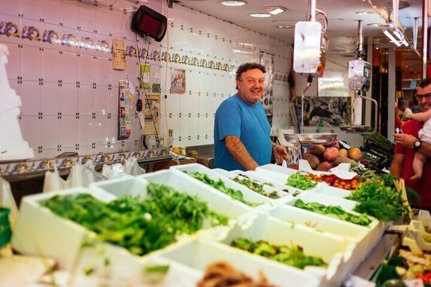 Alicante PRIVATE Food Tour With Locals: 10 Food & Drink Tastings Included