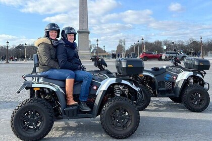 Paseo en quad eléctrico de 1h30 en París