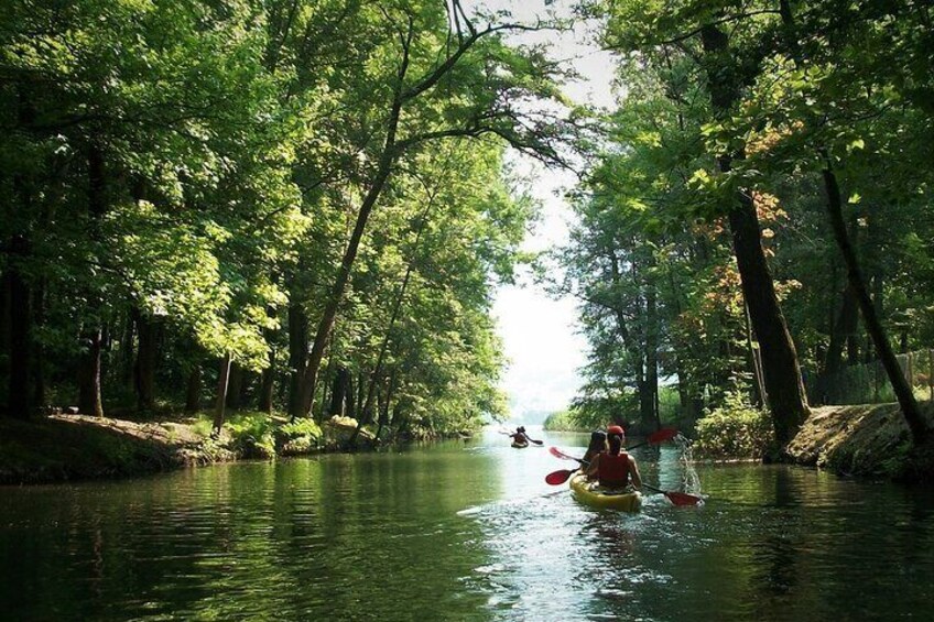 Guided Kayak trip to discover Endine Lake