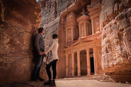 Petra Private Guided Tour