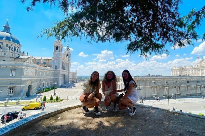 Essential Madrid Tour, Historic Center, Plaza Mayor, Royal Palace