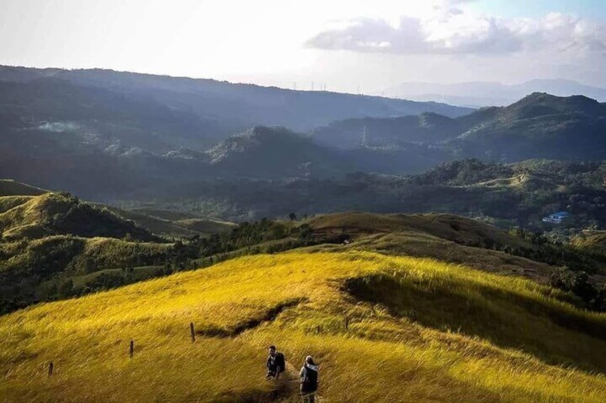 Mt Batolusong Dayhike From Manila