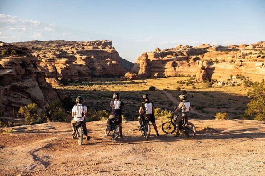 Electric Dirt Bike Tour to Explore Gemini Bridges Moab