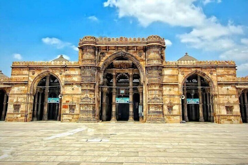 Full Day Private Sightseeing Tour of Ahmedabad
