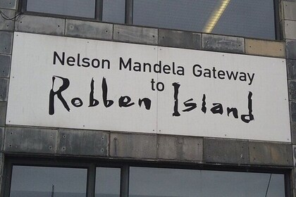 Table Mountain and Robben Island Tour