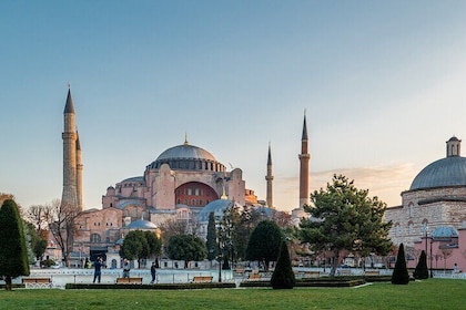 Istanbul Essential : Private Guided Old City Tour