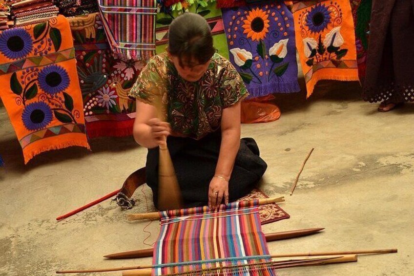 Indigenous Communities Tour of San Juan Chamula and Zinacantán