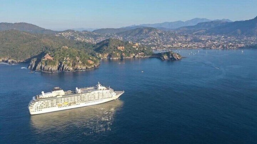 ^4 Hr City Tour Cruise & Hotels Peace Chapel Diego Rivera Mural Zocalo & Divers