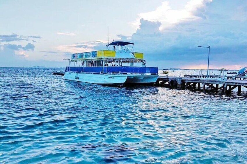 cancun catamaran sunset cruise