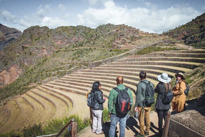 2-Day Tour: Sacred Valley and Machu Picchu by Panoramic Train