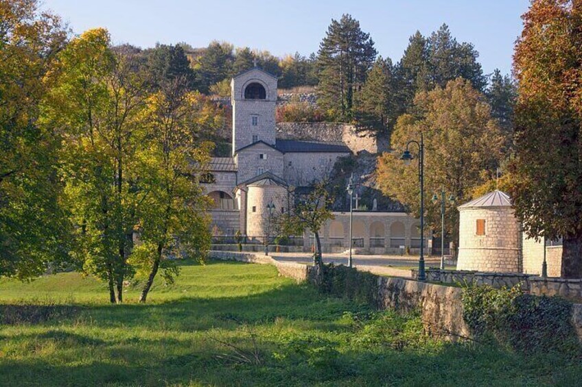 Private Great Montenegro Tour-Lovcen NP, River of Crnojevic, Sveti Stefan