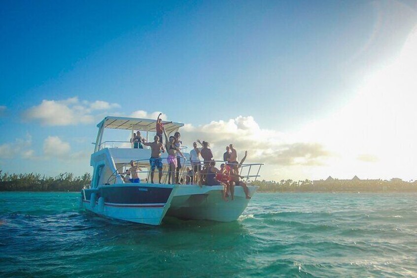 Half-Day Puerto Plata Boat Party with Snorkeling