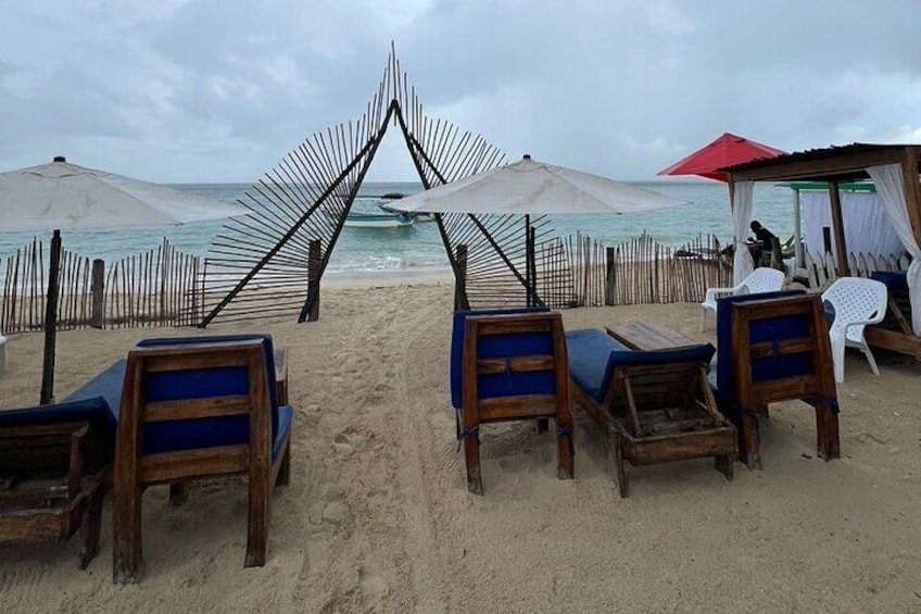 "Full day is Barú Island white beach in Flamingo Beach "