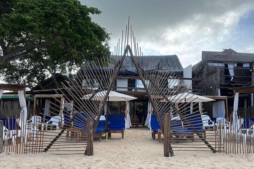 "Full day is Barú Island white beach in Flamingo Beach "