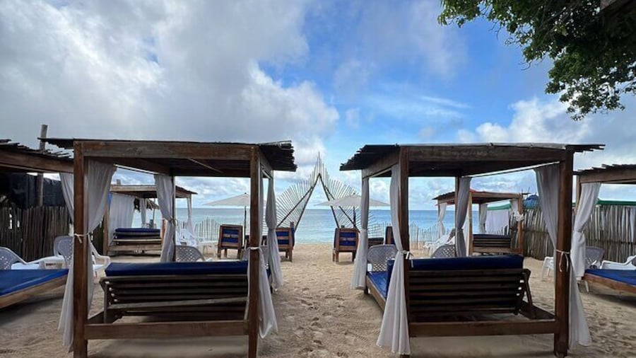 "Full day is Barú Island white beach in Flamingo Beach "