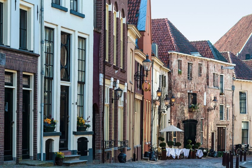 Deventer: A Walk Through Bergkwartier and Brinks with In-App Audio Tour