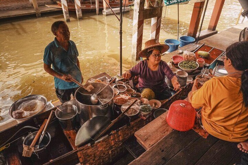 Stroll to the floating and railway market of Samut Song Kram with your own english speaking guide.