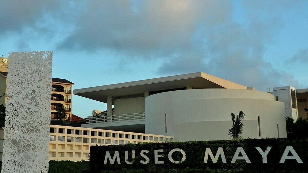 Cancun Mayan Museum & San Miguelito Ticket